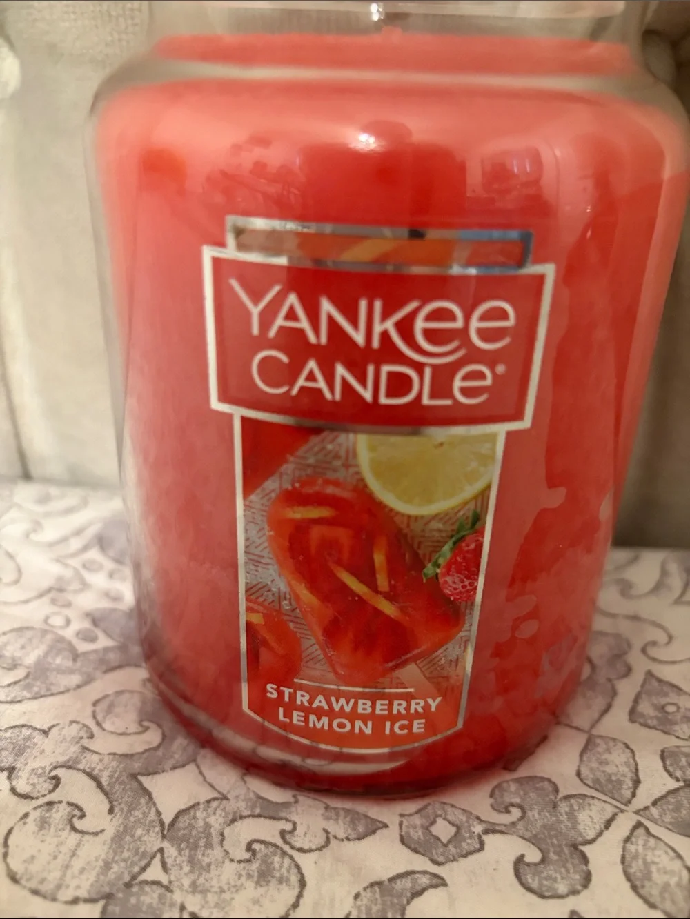 Brand new Yankee Candle Strawberry Lemon Ice Jar Candle - Red/orange